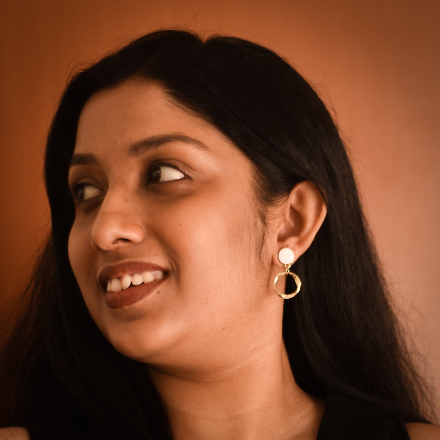 Ava White Loop Earrings