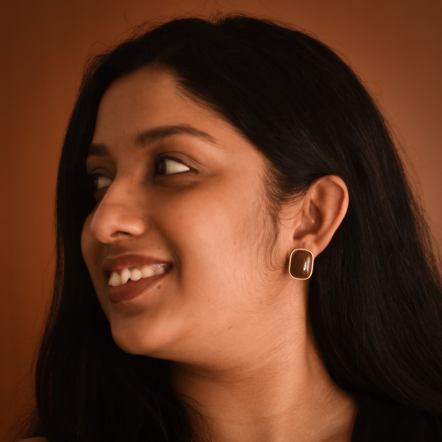 Emma Mocha Stud Earrings