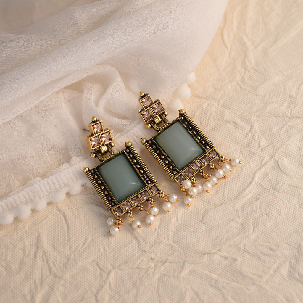 Arnika Blue Earrings