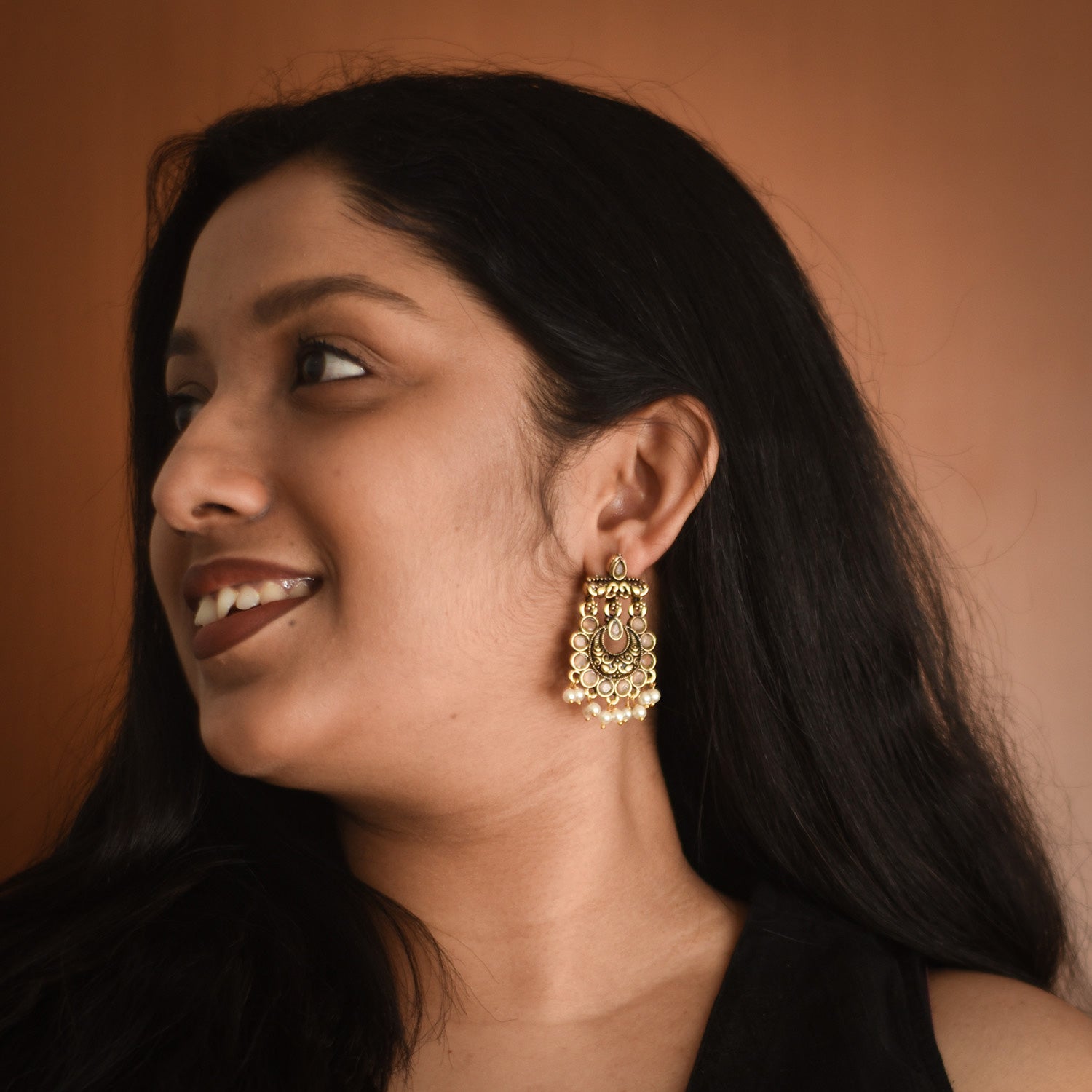Sharika Earrings