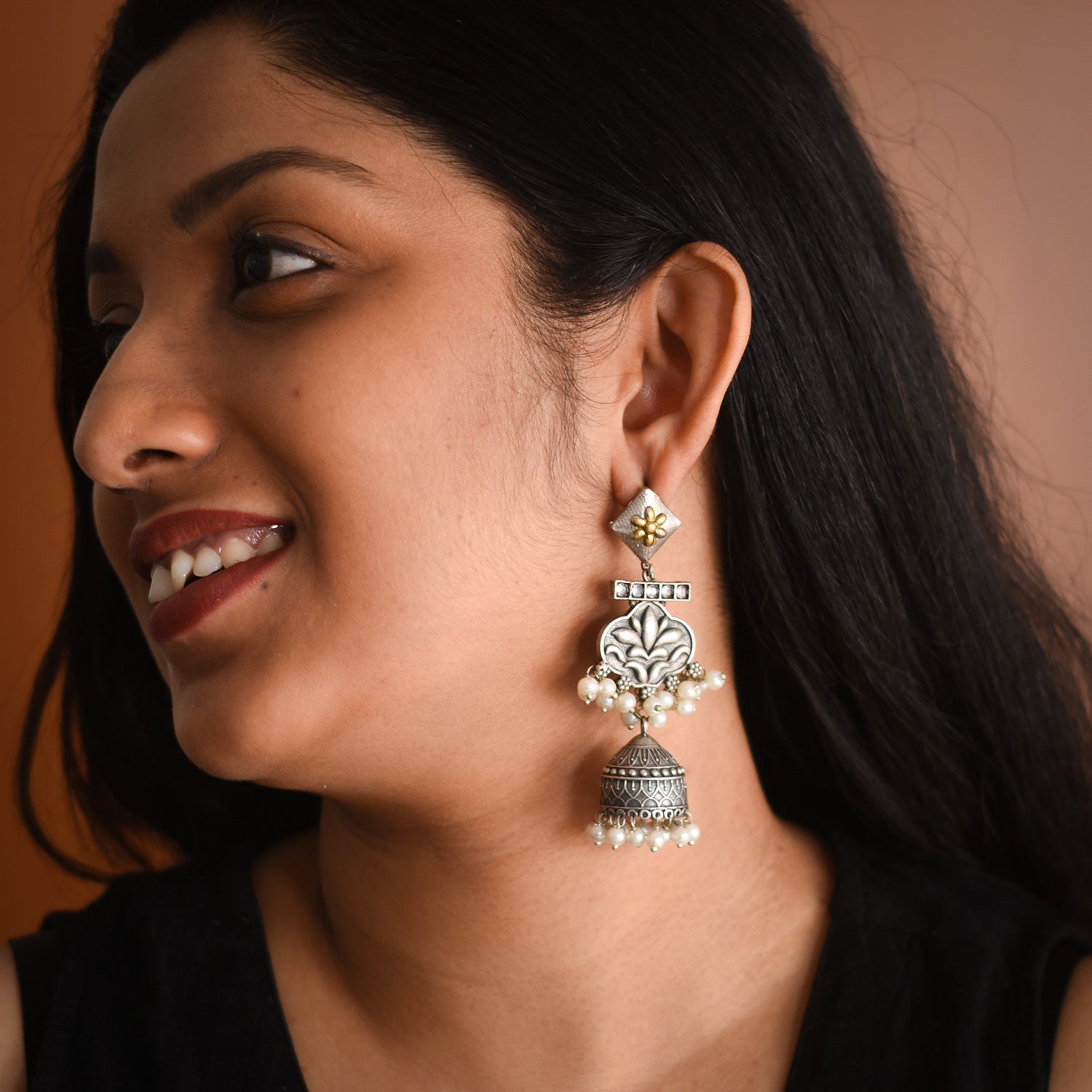 Zynra Oxidised Earrings