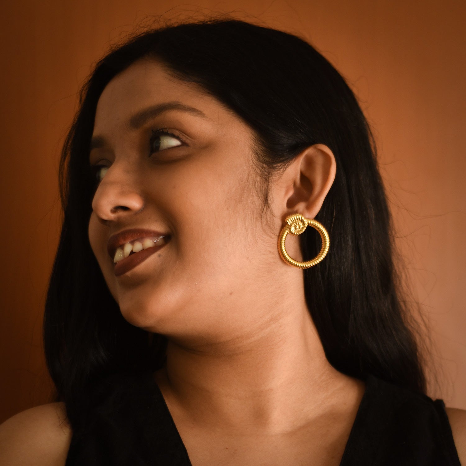 Aurelia Rope Circle Gold Earrings