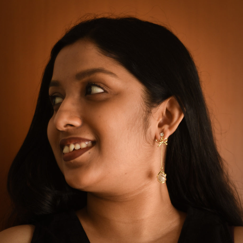 Vida Bow Drop Pearl Earrings