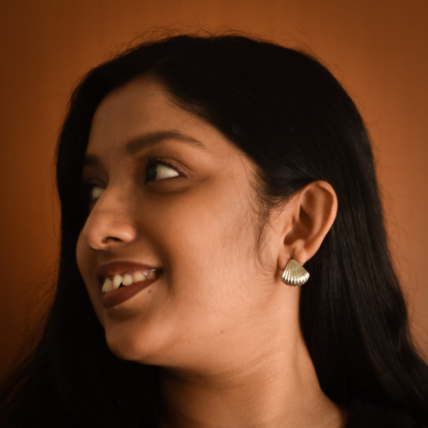 Zena Silver Shell Stud Earrings
