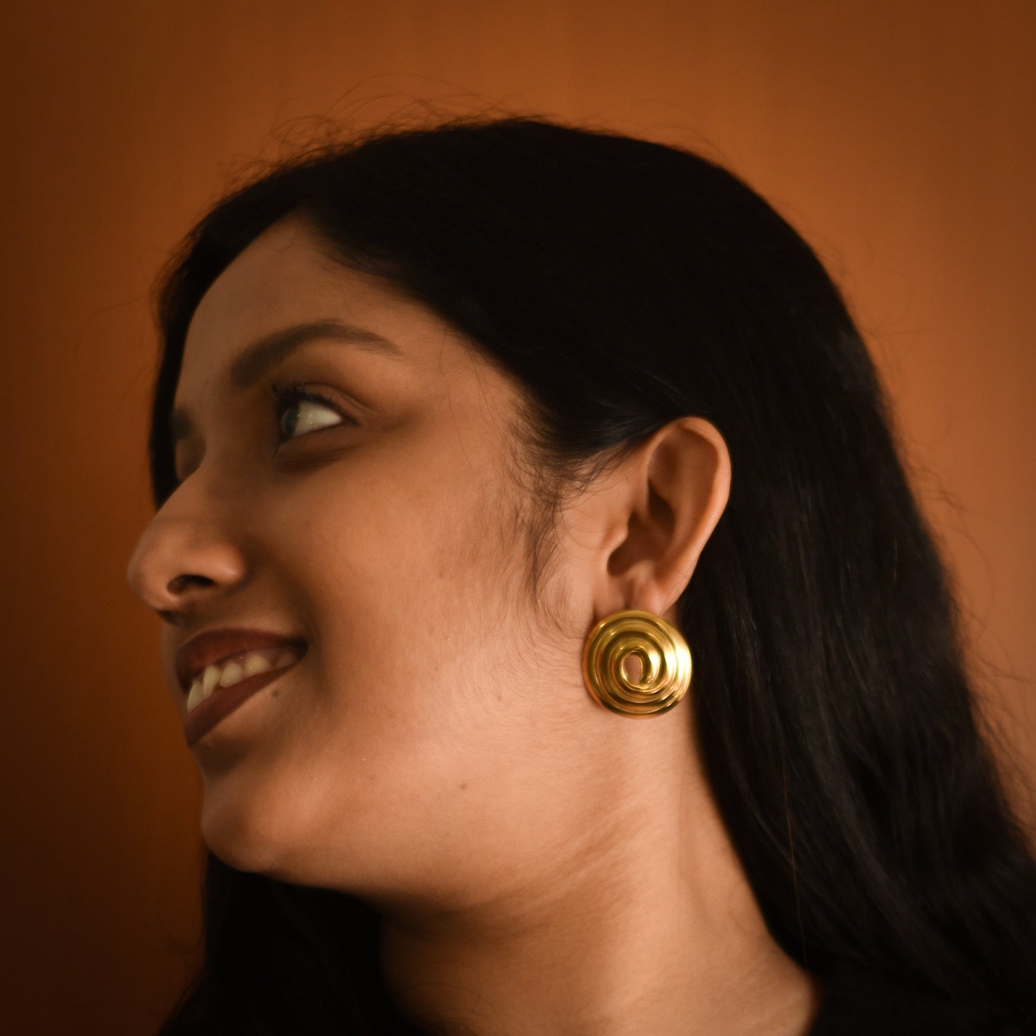 Dia Golden Spiral Stud Earrings
