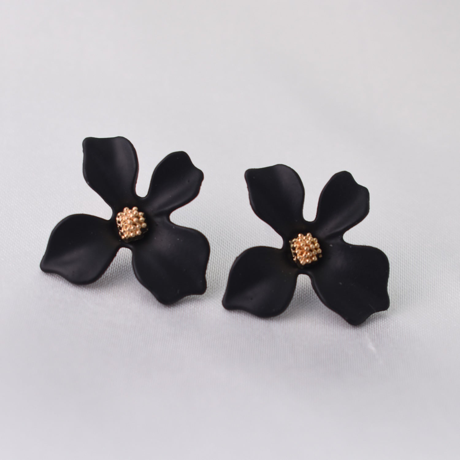 Noir Bloom Stud Earrings
