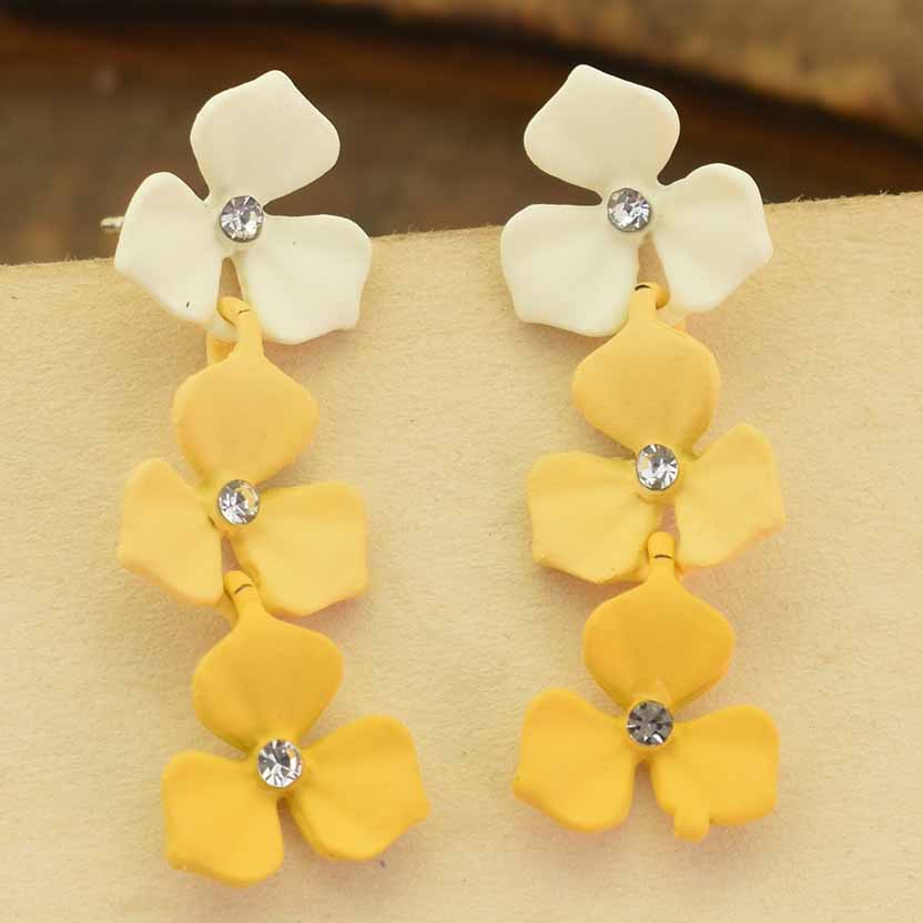 Vimisha Sunshine Floral Earrings