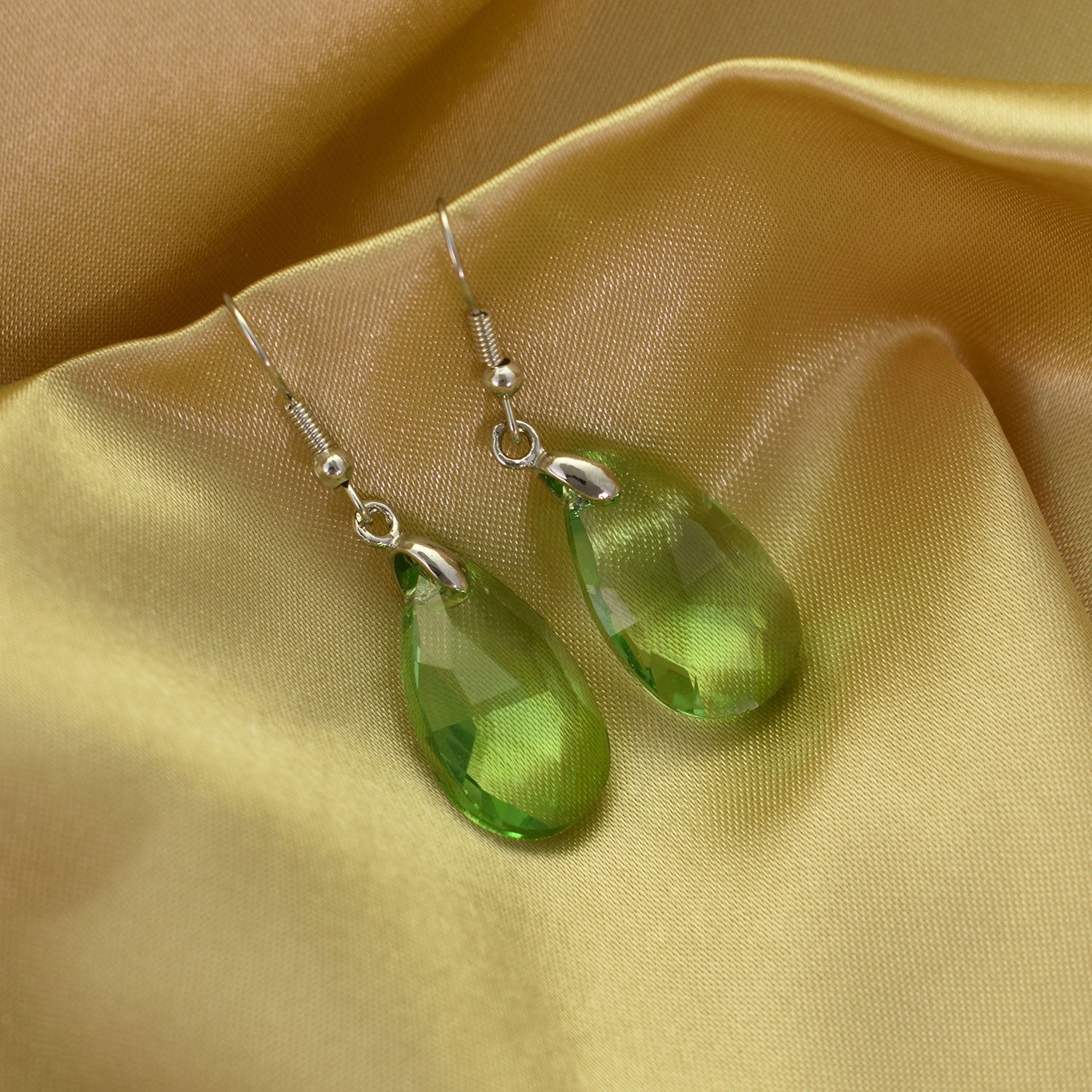 Elara Light Green Drop Earrings