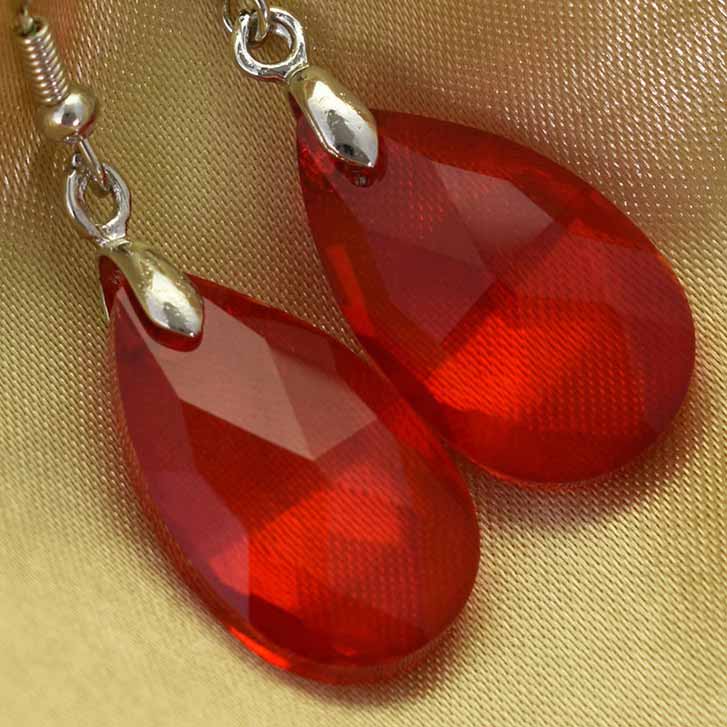 Elara Red Drop Earrings