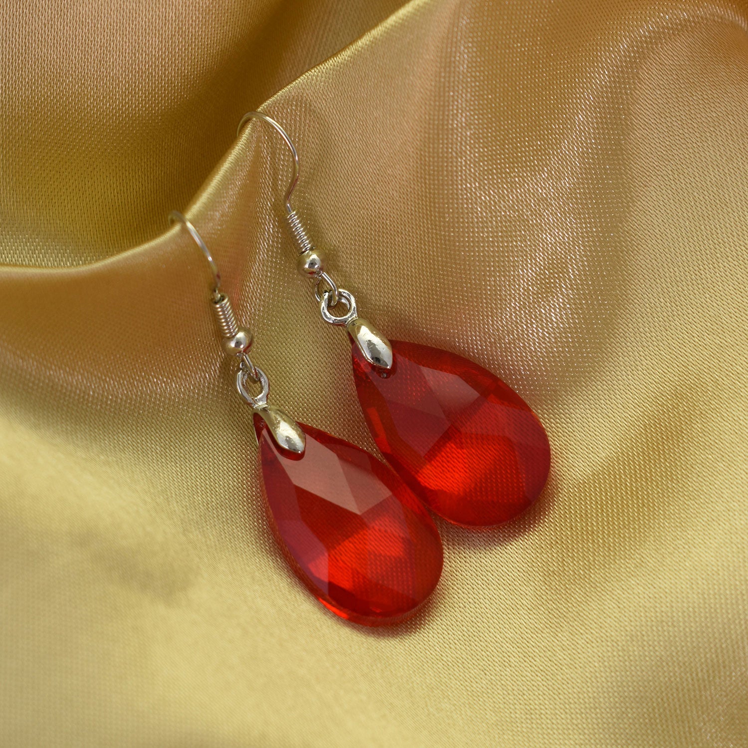 Elara Red Drop Earrings