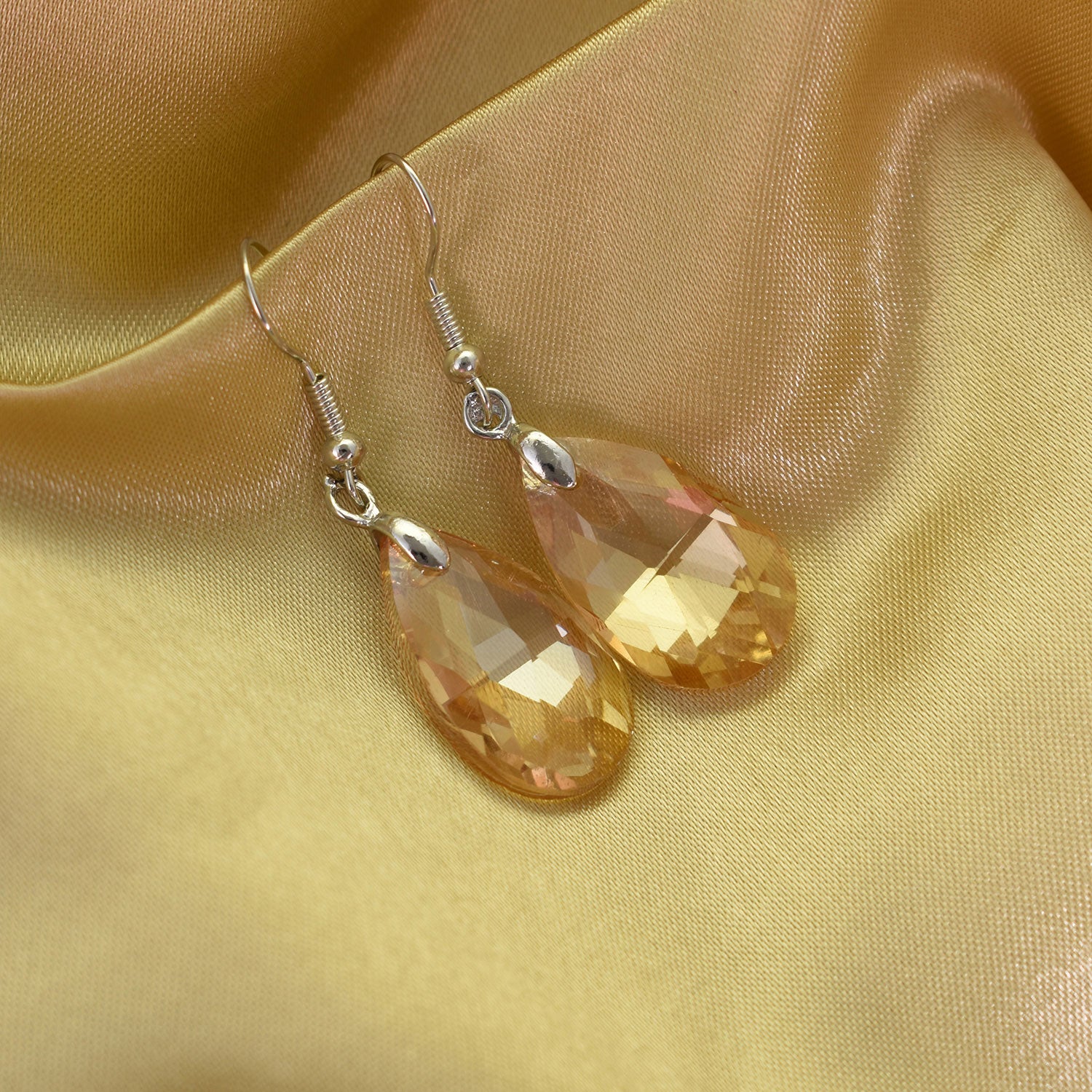 Elara Orange Drop Earrings
