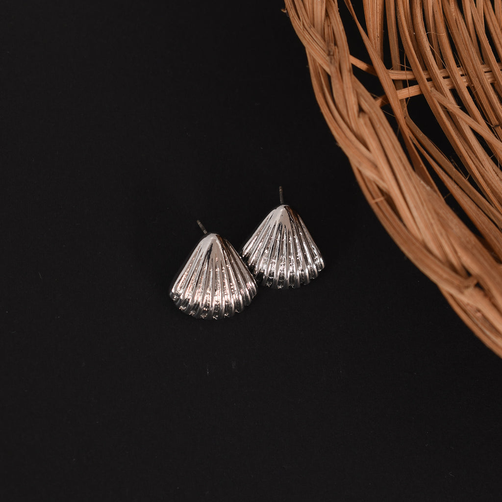 Zena Silver Shell Stud Earrings