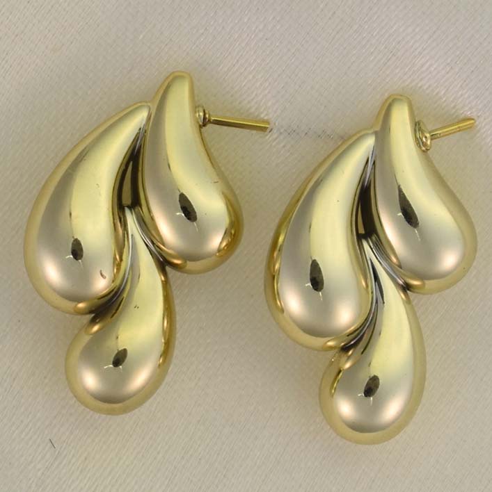 Nayra Everyday Earrings