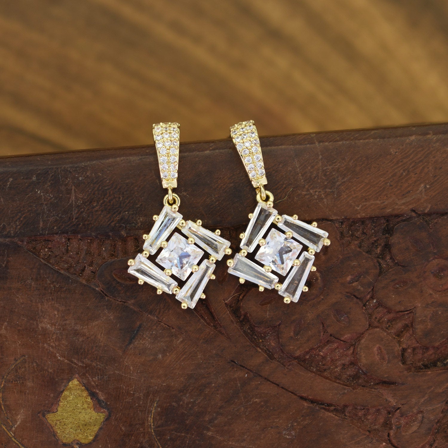 Irin Everyday Earrings