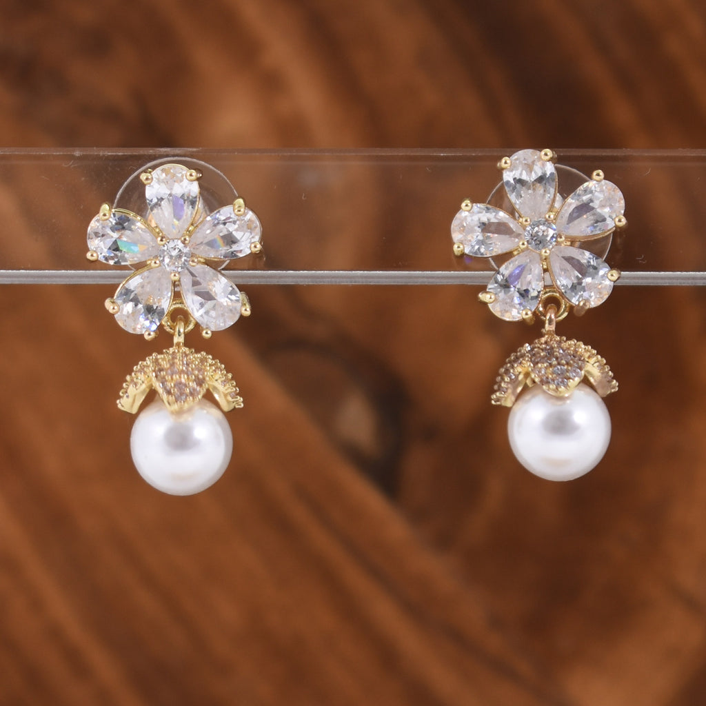 Navisha Everyday Earrings