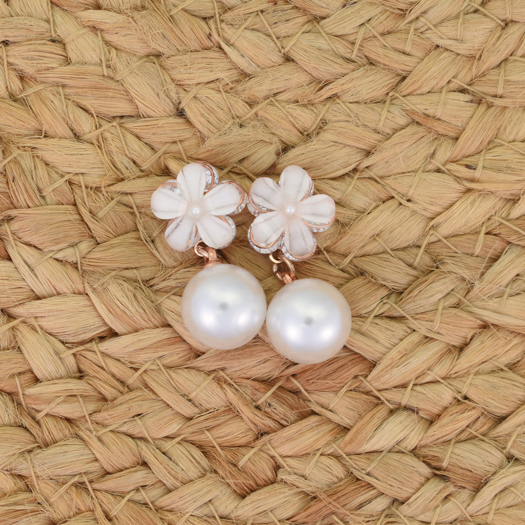 Yani	Everyday Earrings