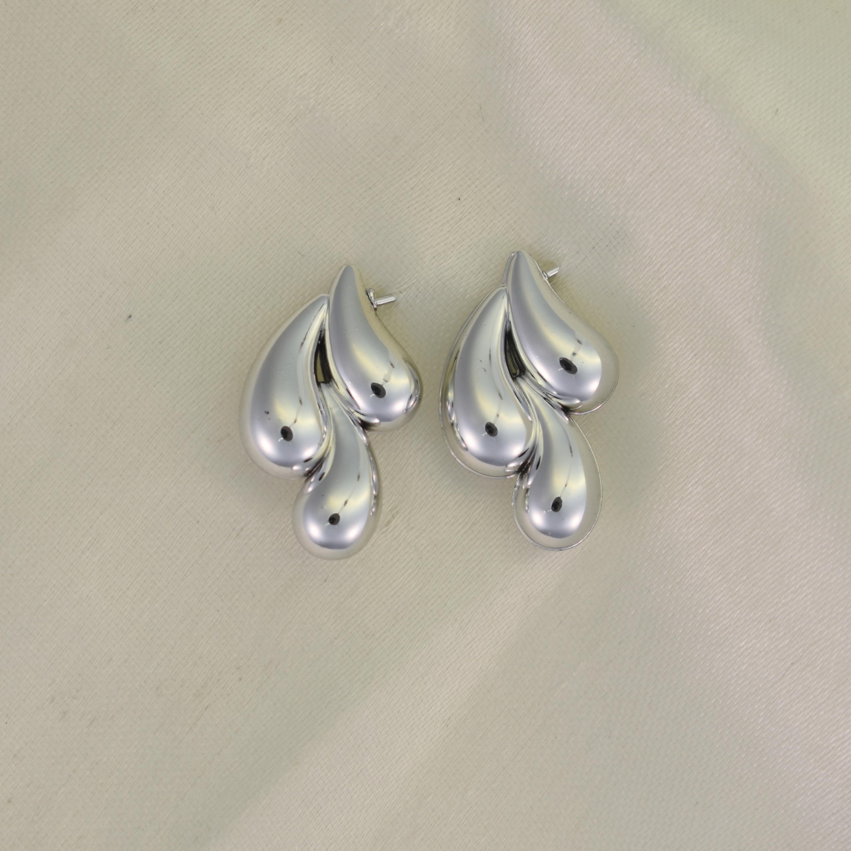 Ruhe Everyday Earrings