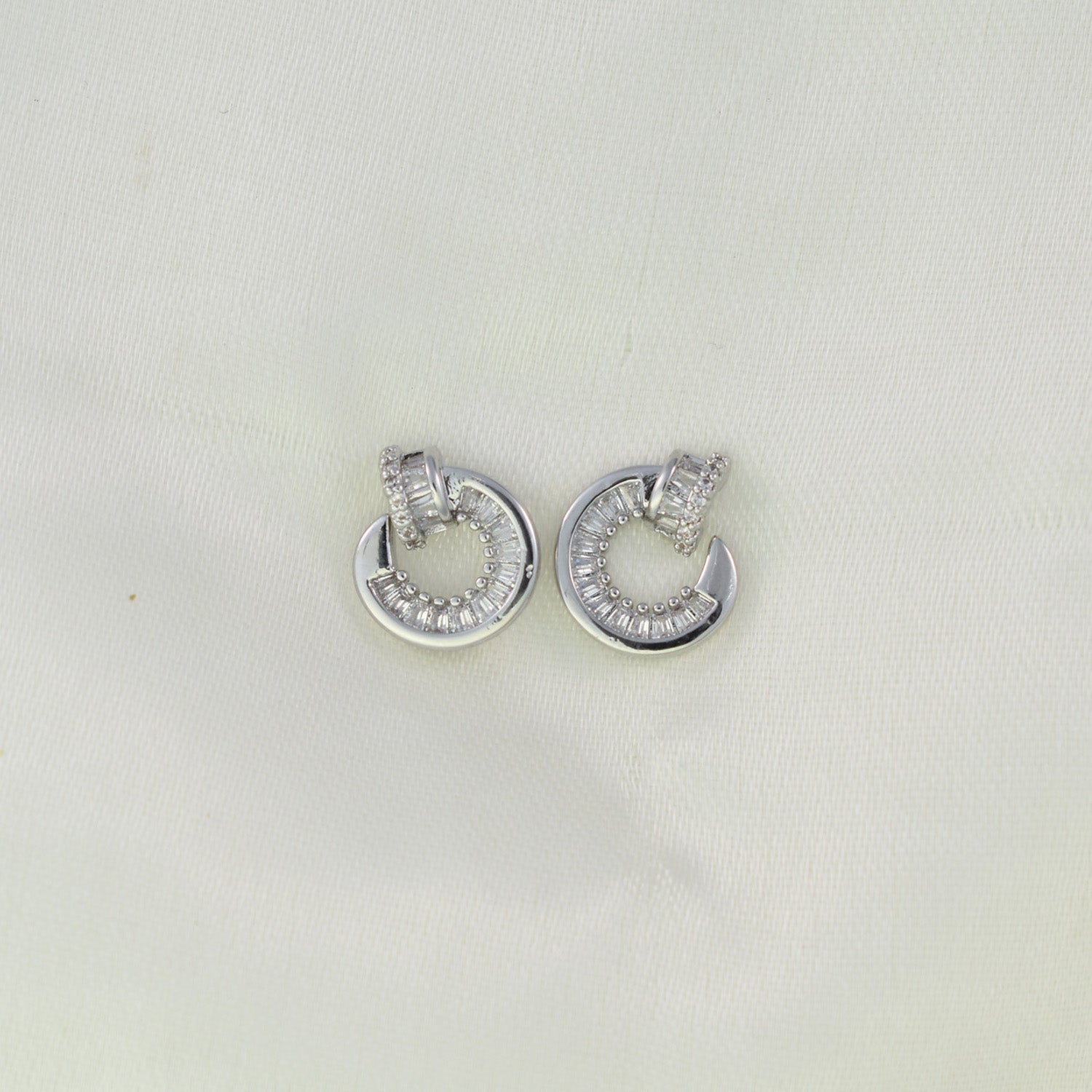 Neysa Everyday Earrings