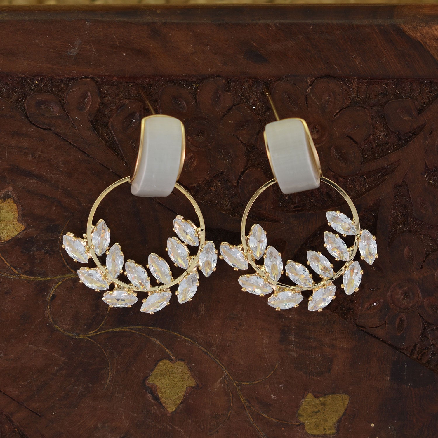 Leher Everyday Earrings