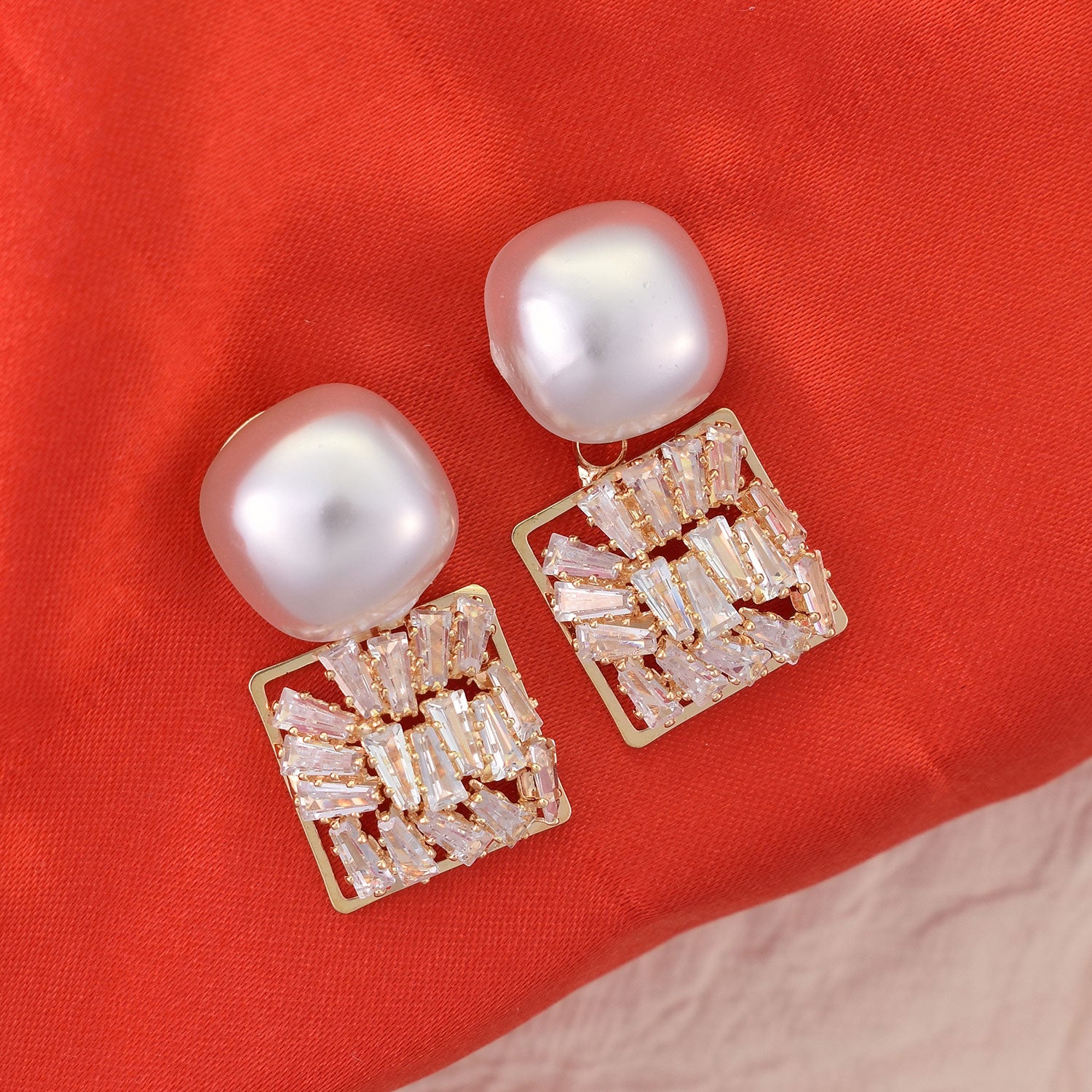 Siya	Everyday Earrings
