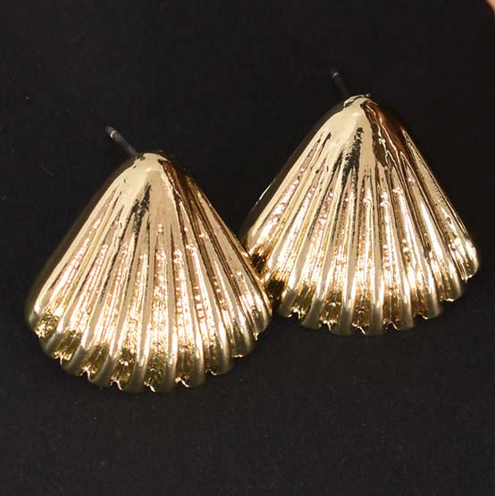 Zena Gold Shell Stud Earrings