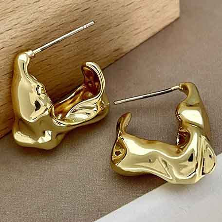 Mia Molten Gold Stud Earrings